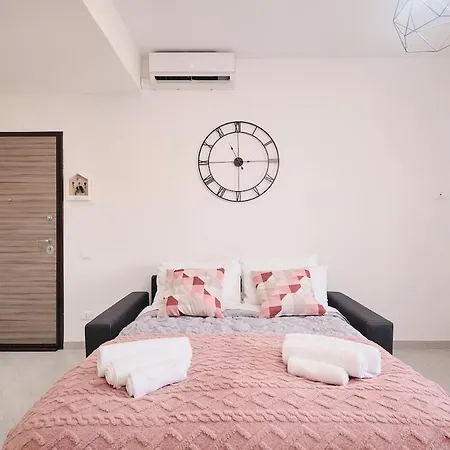 5 Fco Modern & Spacious, Free Parking Apartamento *